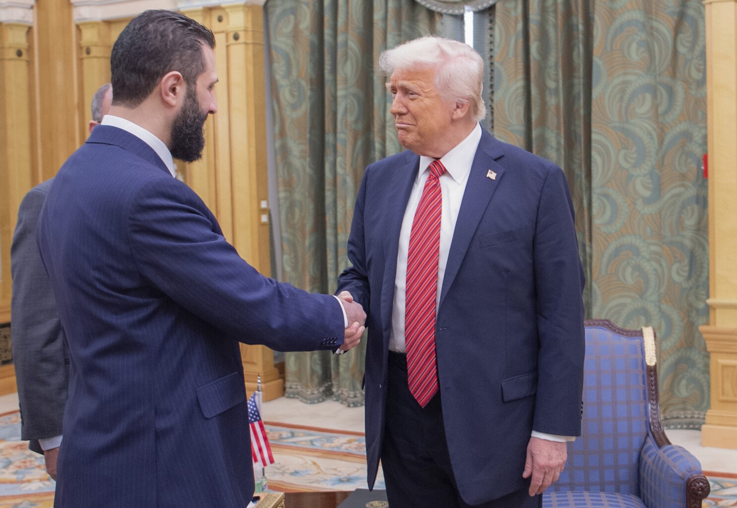 US and regional countries team up to resolve the issue of IS prisoners in Syria