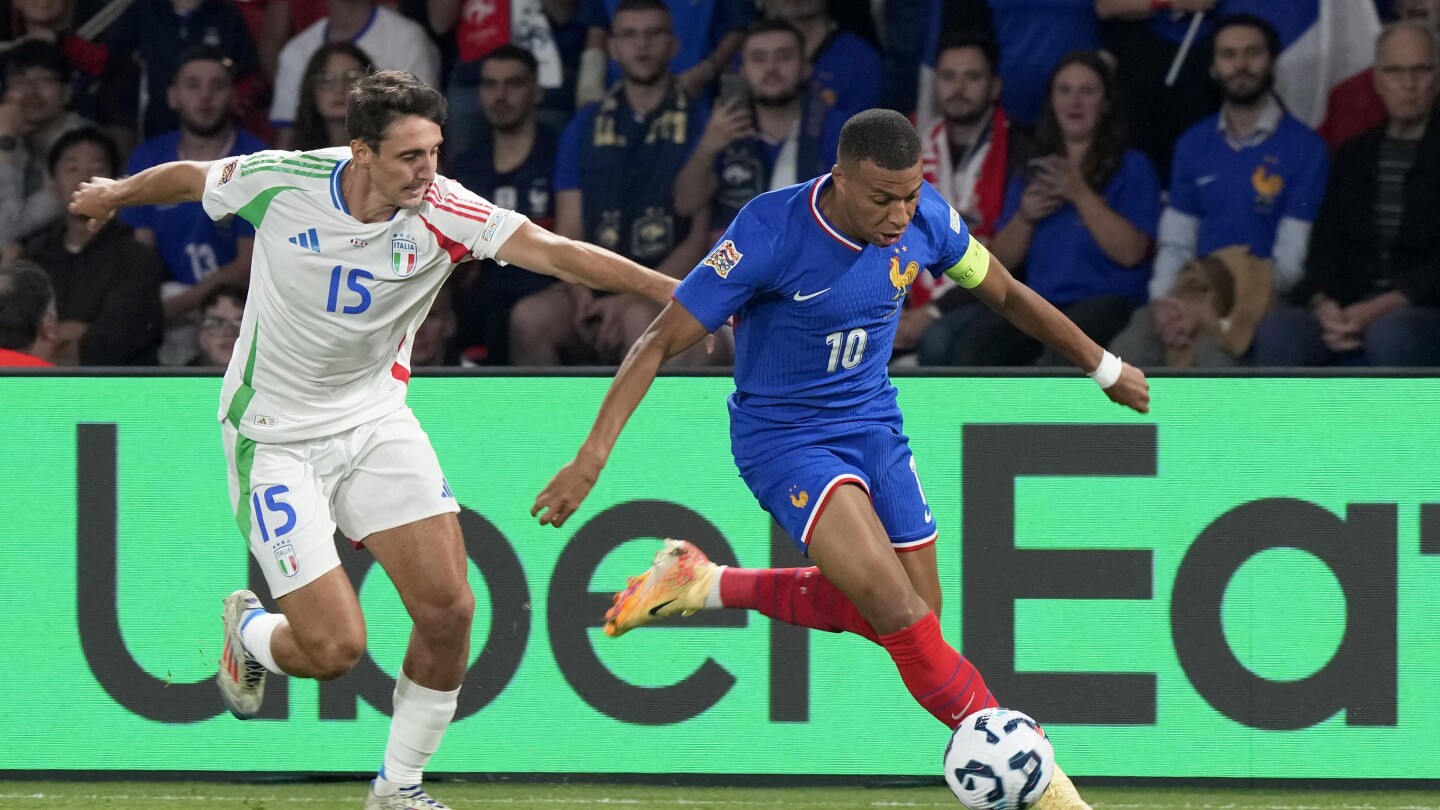 Capitão da França Mbappé no banco contra a Bélgica na Liga das Nações
 #ÚltimasNotícias
