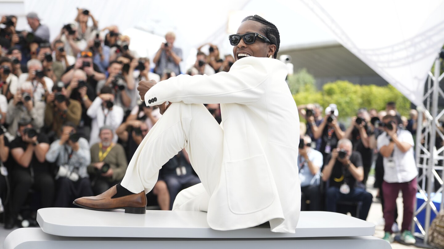 AP PHOTOS: Highlights from Day 7 of the Cannes Film Festival