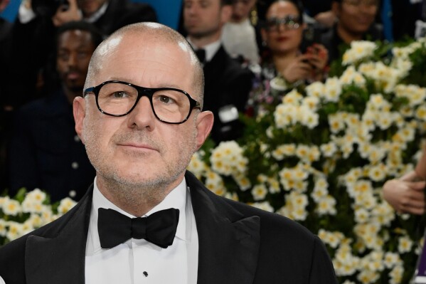Jony Ive attend The Metropolitan Museum of Art's Costume Institute benefit gala celebrating the opening of the "Superfine: Tailoring Black Style" exhibition on Monday, May 5, 2025, in New York. (Photo by Evan Agostini/Invision/AP, File)