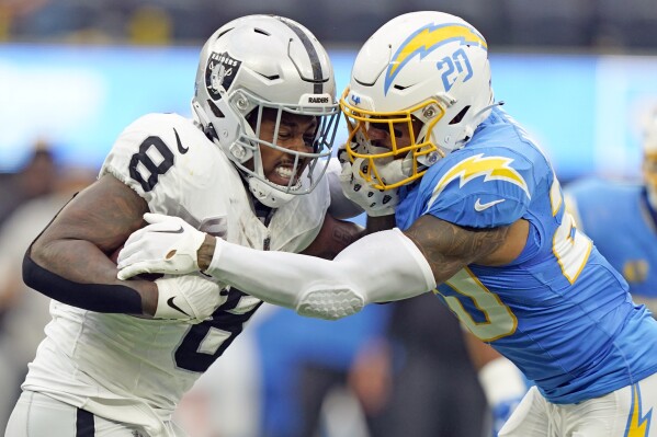 Raiders reveal uniforms for 'Thursday Night Football' clash with the  Chargers