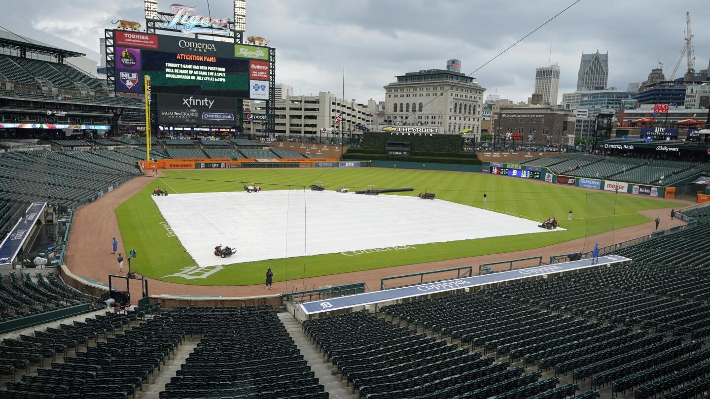Peacock to stream Royals-Tigers game without announcers