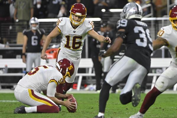 Raiders kick their way into 2021 playoffs with game-winning field