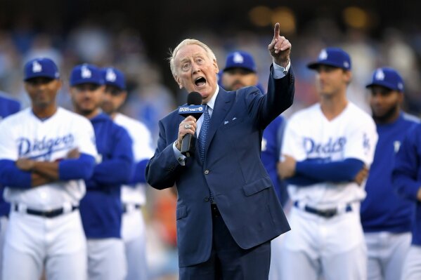 🥺 Kobe Bryant on Vin Scully's Legendary Los Angeles Dodgers Legacy 🎙🕊  #Shorts #VinScully #Dodgers 