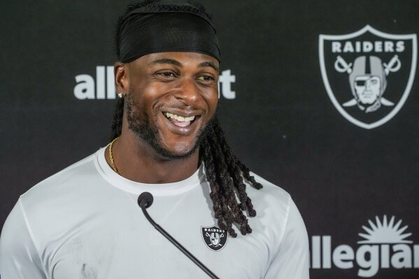 Adams says no word from Pierce since Raiders coach appeared to like trade  talk on social media | AP News