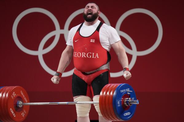 South of Seattle, a weightlifting prodigy has his sights on the 2020  Olympics