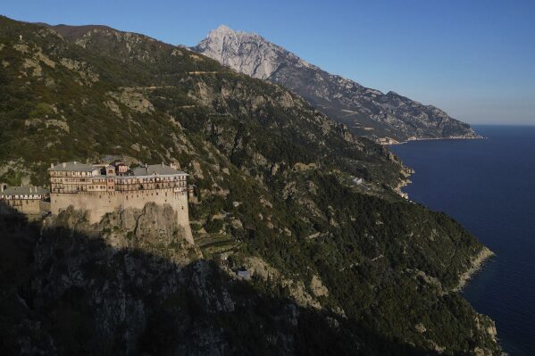 Simonopetra, or the Simonos Petra Monastery, home of the all-male autonomous community Agion Oros, or Holy Mountain, stands on the peninsula of Mount Athos in northern Greece, April 13, 2025. (AP Photo/Thanassis Stavrakis) 