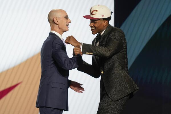 Cavs select Agbaji at 14, add another Mobley in NBA draft