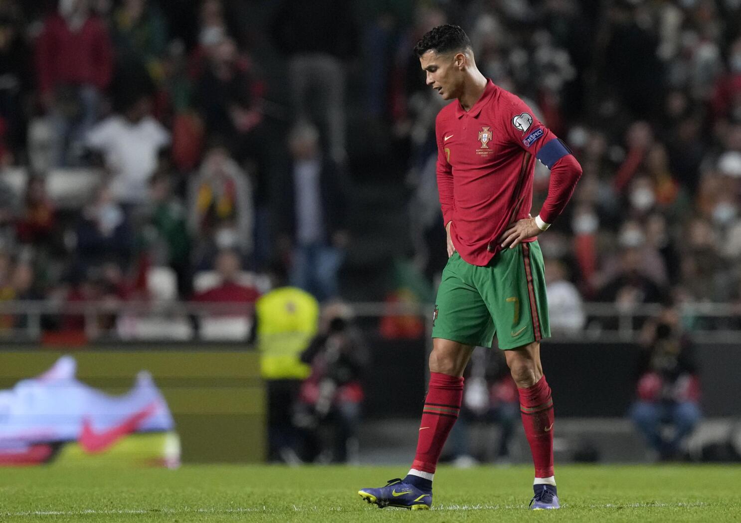 Bizarre goal by Cristiano Ronaldo: The goalkeeper couldn't see a thing