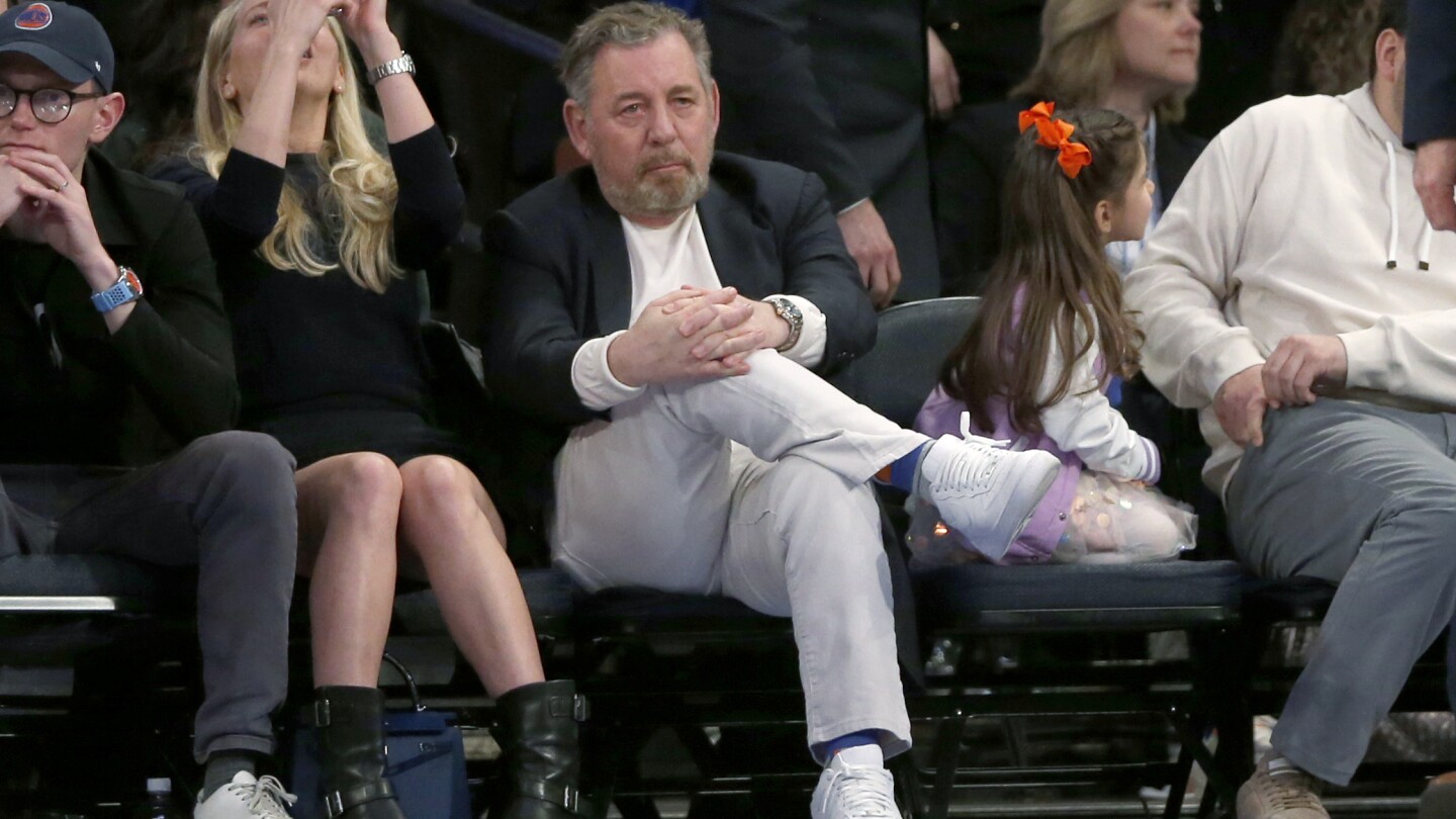 Judge dismisses an assault lawsuit against Knicks owner James Dolan and Harvey Weinstein