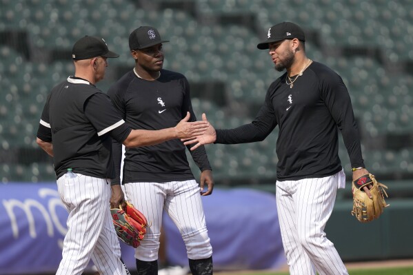 Chicago White Sox manager Pedro Grifol takes blame for team's struggles