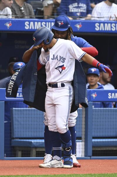 Jose Berrios makes a strong debut as Blue Jays sweep Royals