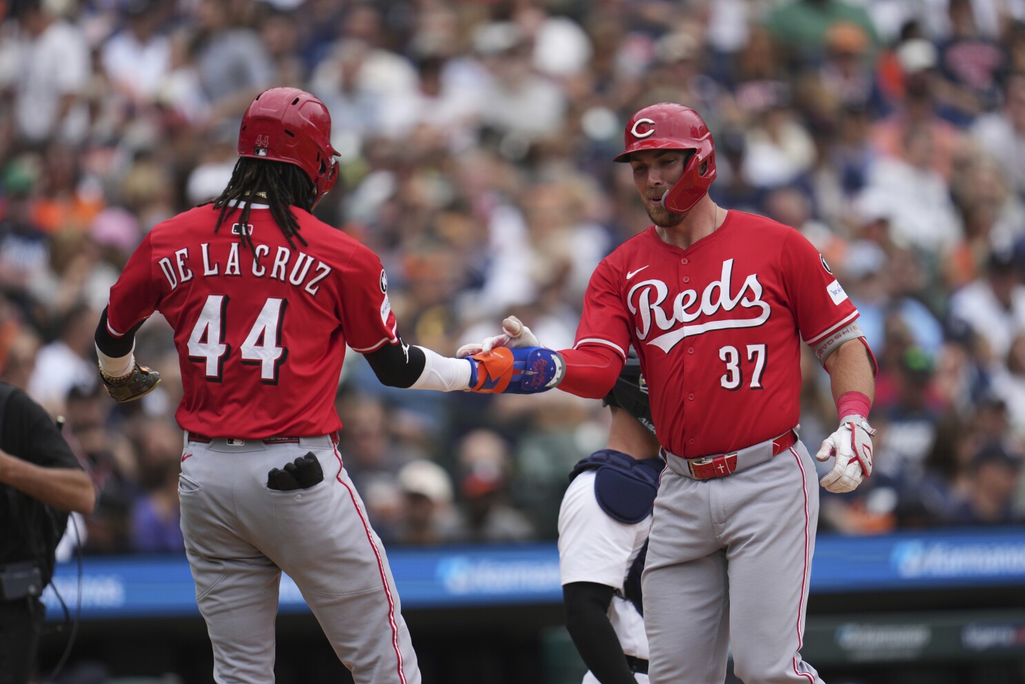 Stephenson hits a grand slam in 6-run fifth as Reds rout Tigers 11-1