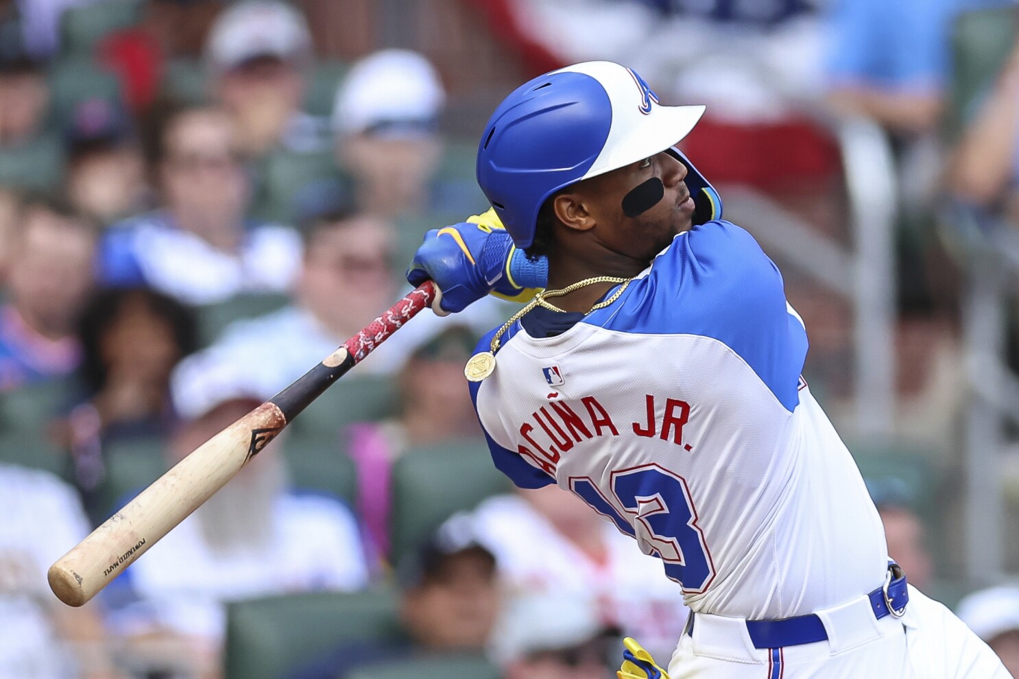Ronald Acuña Jr. homers for 2nd straight game in return to lineup as Braves beat Padres 7-1