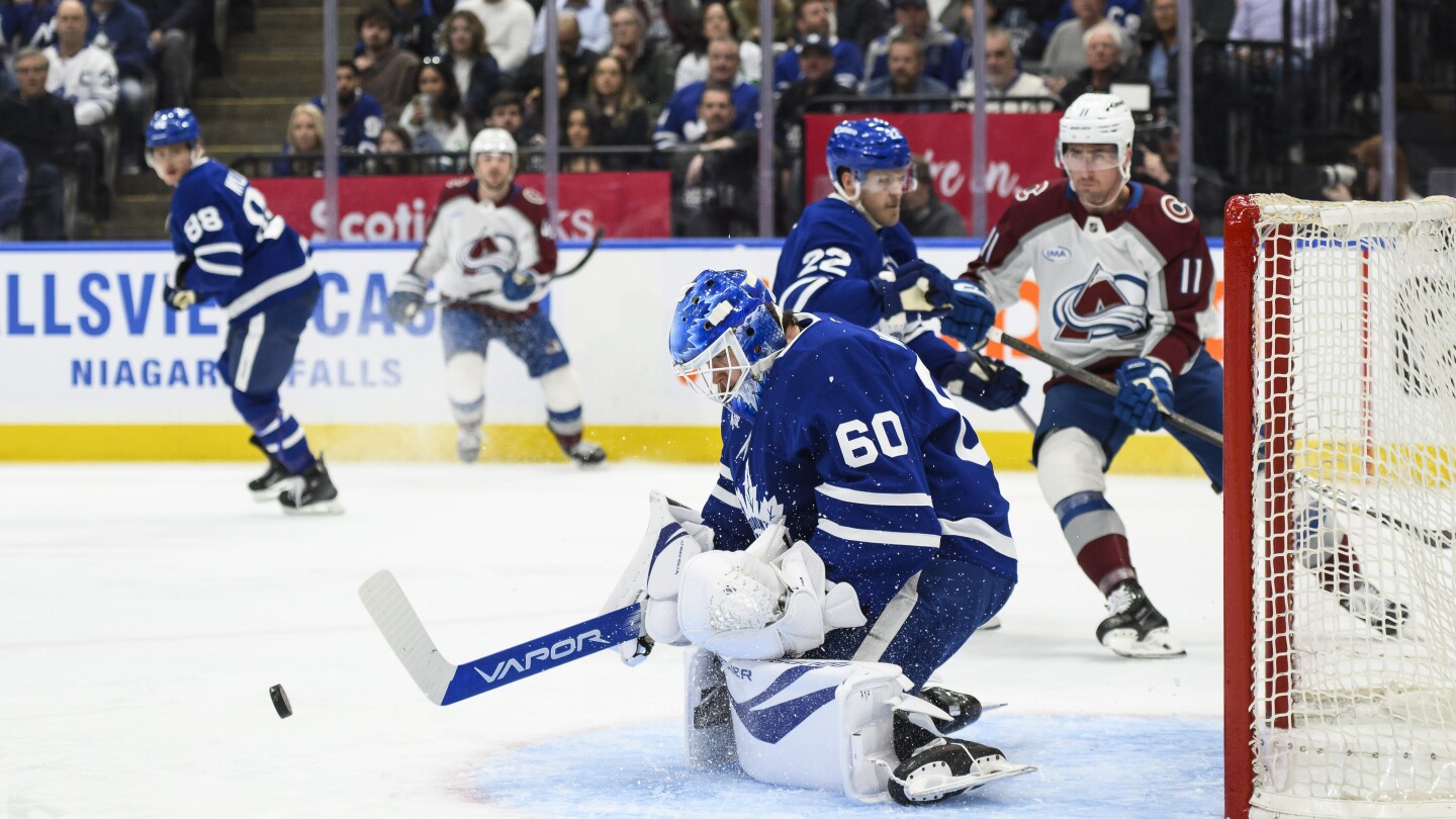 Lorentz Scores Short-Handed Winner as Maple Leafs Beat Avalanche 2-1