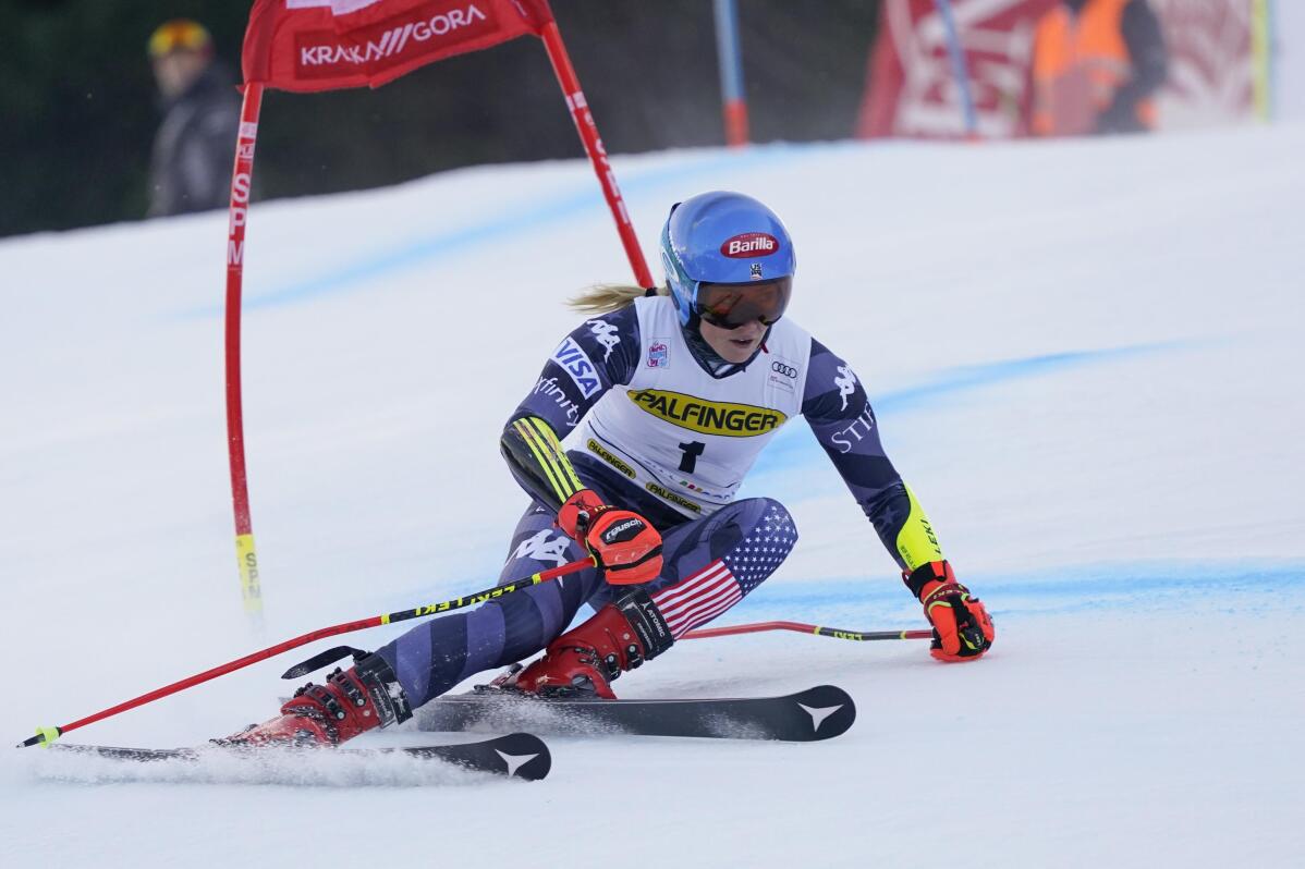 Shiffrin Shows Her Emotions After Matching Vonns Record Ap News 7923