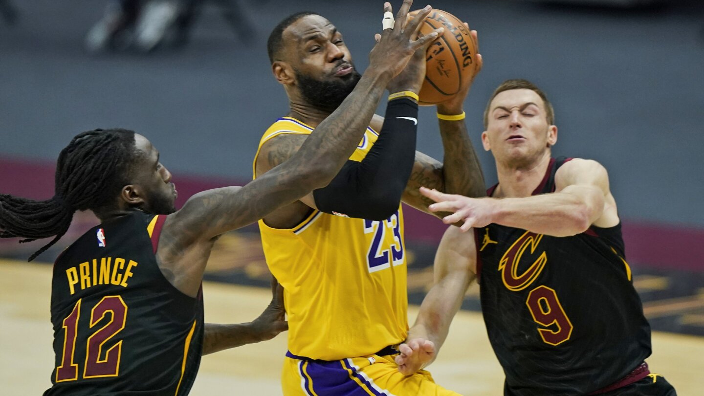LeBron James Wanted Cavs To Wear Black Jerseys, And He Has A Valid