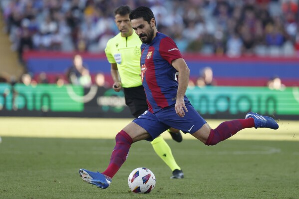 FC Barcelona's İlkay Gündoğan not happy after 2-1 loss to Real Madrid -  Bavarian Football Works