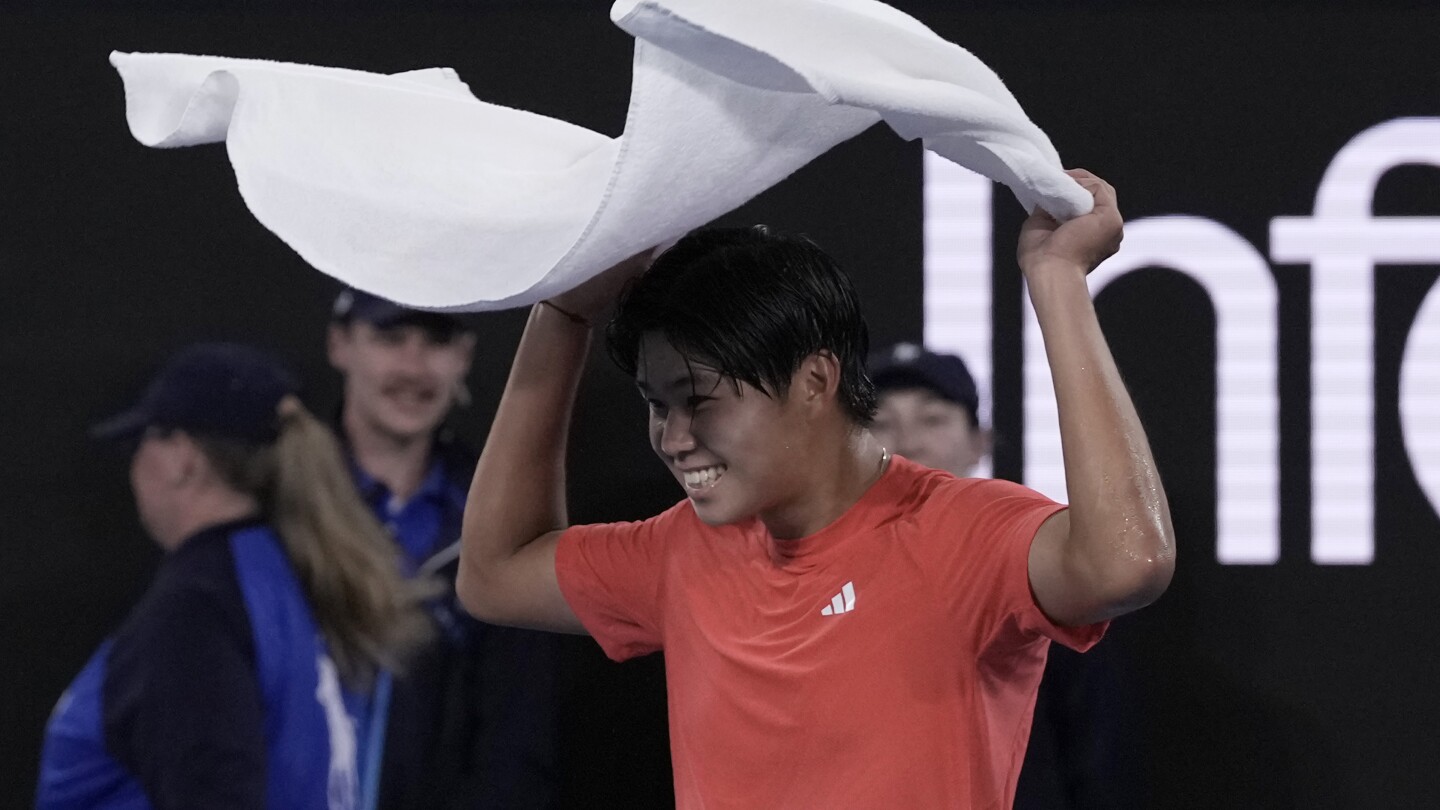 Learner Tien beats Daniil Medvedev and is the youngest US man in Australia's 3rd round since Sampras