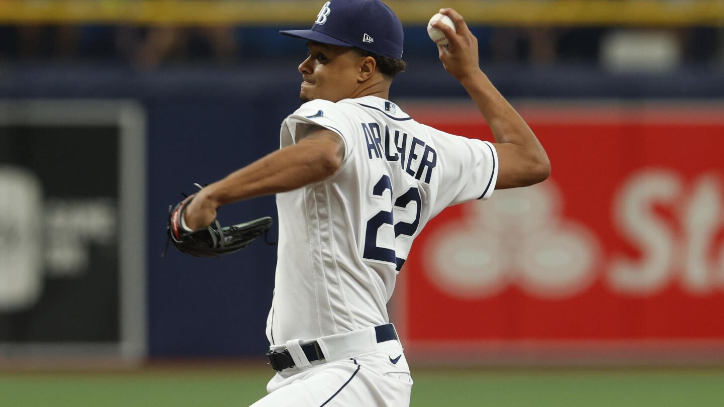 Minnesota Twins sign two-time All-Star Chris Archer to one-year