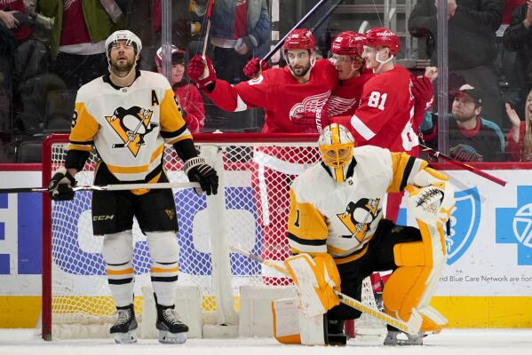 Evgeni Malkin hat trick Pittsburgh Penguins rout Detroit Red Wings