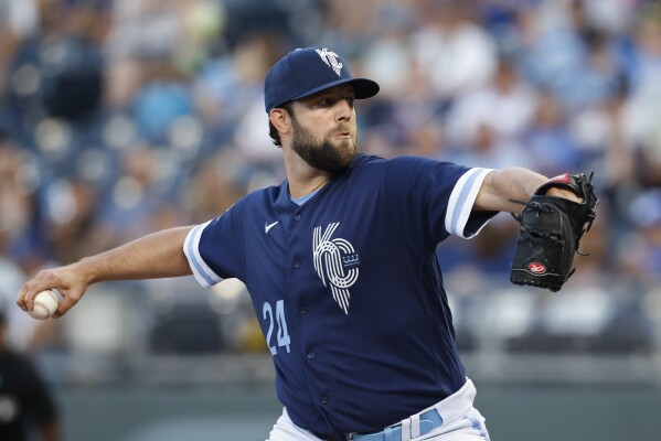 Lyles ends 11-game losing streak, lowly Royals beat the majors