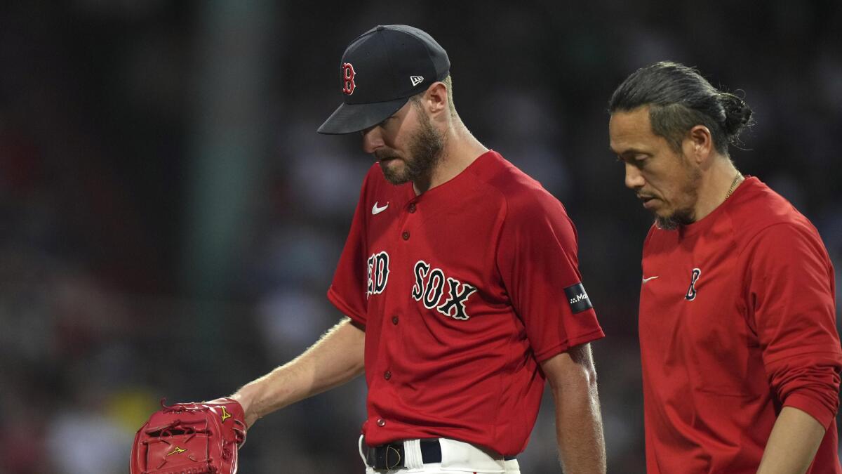 Red Sox's Chris Sale to Miss the Rest of the Regular Season - The New York  Times