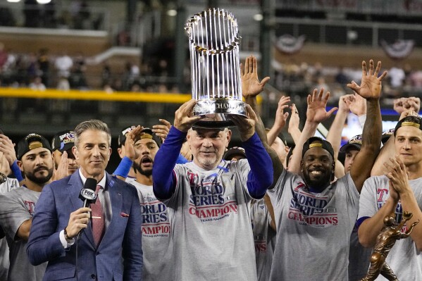Bochy adds to legacy with 4th World Series title, and 1st for