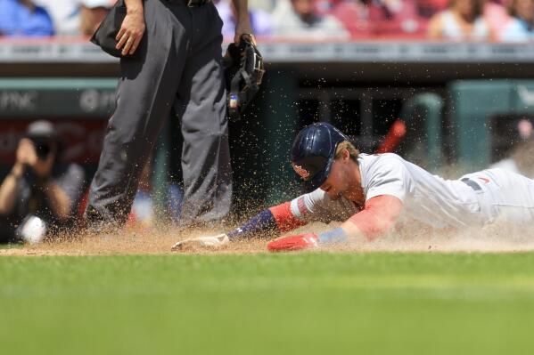 Brendan Donovan steals home, 07/25/2023