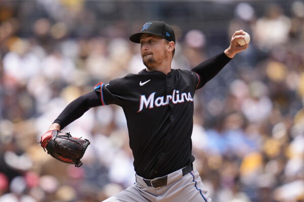 Miami Marlins starting pitcher Braxton Garrett works against a San Diego Padres batter during the first inning of a baseball game Wednesday, May 29, 2024, in San Diego. (AP Photo/Gregory Bull)