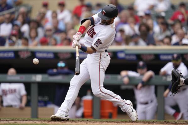 Jake Cave walks. Max Kepler to 2nd., 08/26/2018