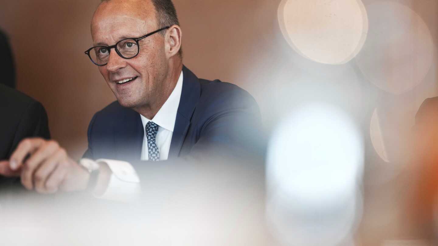 New German leader plans to discuss Ukraine and trade with Trump in Oval Office visit