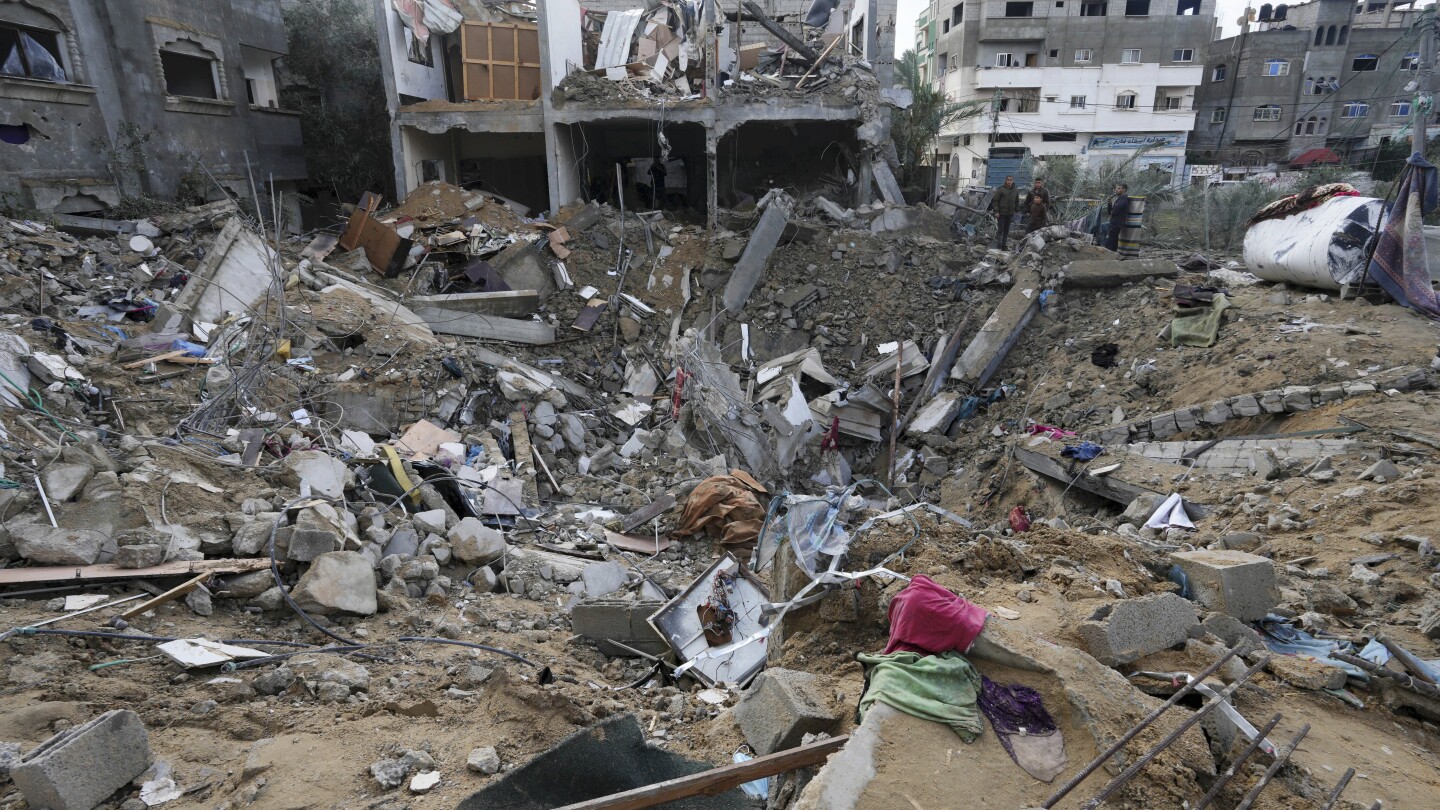 RAFAH Ивицата Газа AP — Газа спешно се нуждае от