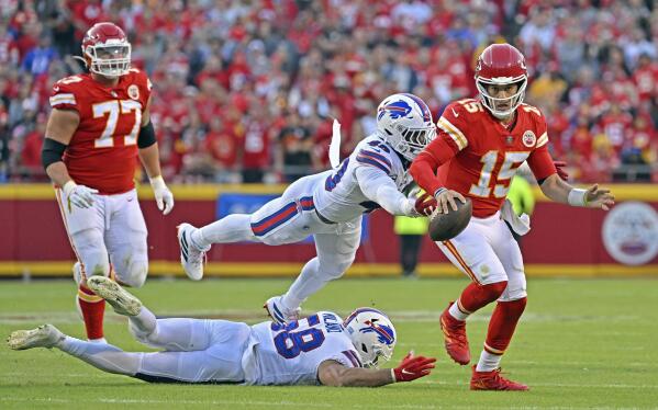 Miller makes presence felt during 1st 6 games with Bills