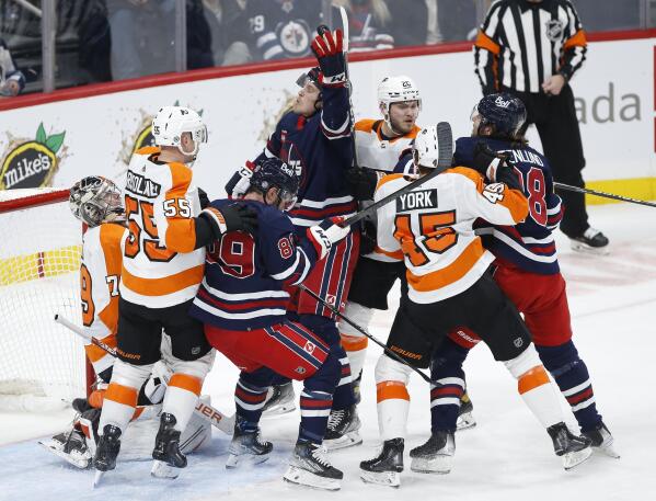 Jets aim to ignite offense against struggling Flyers
