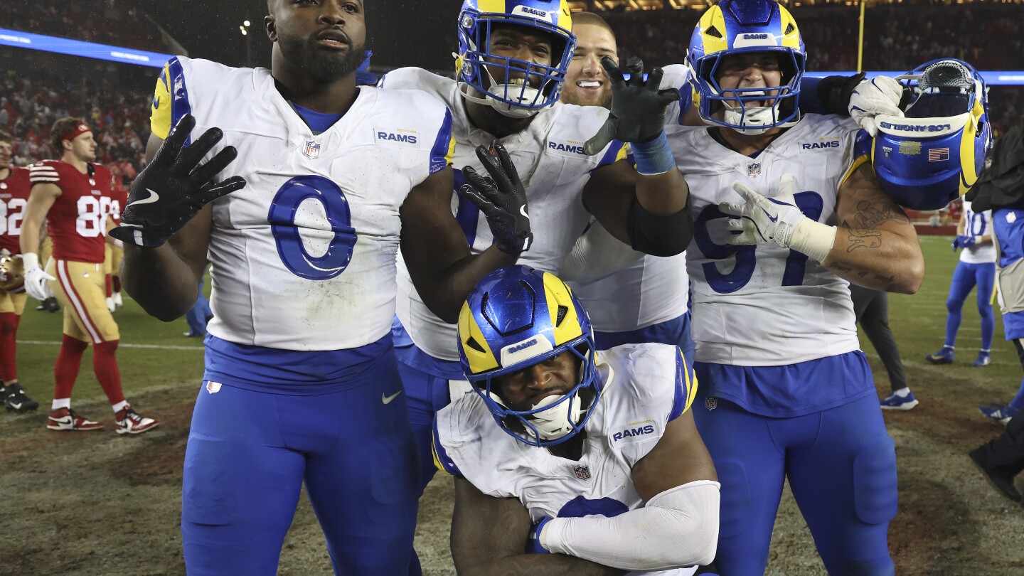 Los Angeles Rams Lead NFC West Division