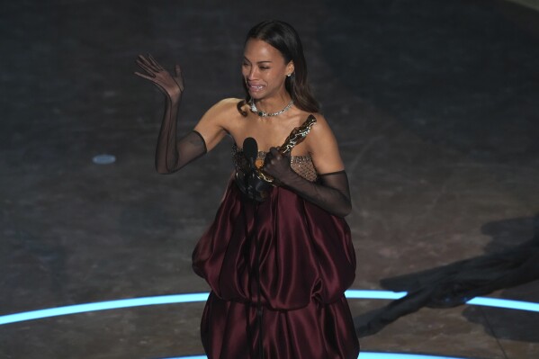 Zoe Saldaña wins best supporting actress Oscar for 'Emilia Pérez' | AP News