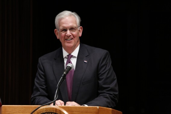 FILE - Missouri Gov. Jay Nixon speaks during a news conference at the conclusion of the legislative session May 13, 2016, at the Capitol in Jefferson City, Mo. Former Democratic Gov. Jay Nixon of Missouri is joining No Labels' increasingly contentious effort to lay the groundwork for a moderate third-party presidential ticket in the 2024 election. He gives the embattled organization another prominent ally amid escalating concerns from Democratic officials that its campaign could unintentionally help Republican Donald Trump return to the White House. (AP Photo/Jeff Roberson, File)