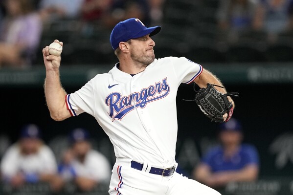 Max Scherzer strikes out 9 over 6 innings in his Rangers debut