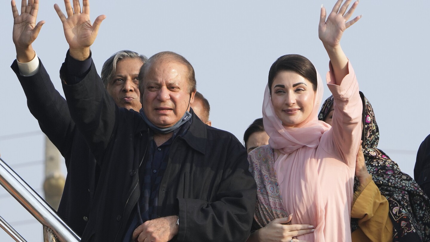 Избори в Пакистан: Кой се кандидатира, какви са настроенията и ще се промени ли нещо?