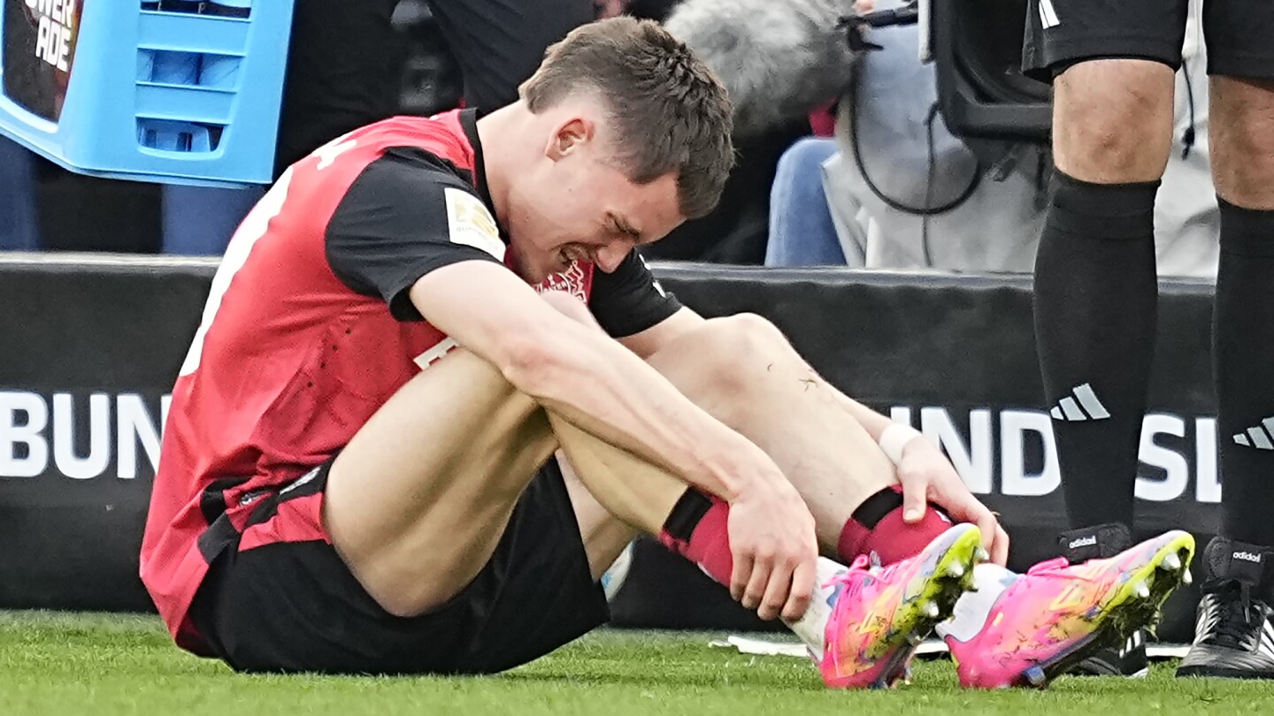 Florian Wirtz's Injury Creates Doubt for Bayer Leverkusen vs Bayern Munich