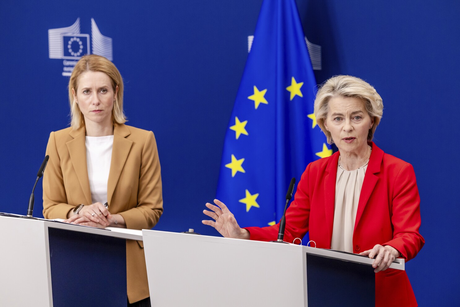 EU proposes cutting Russian oil price cap in new sanctions