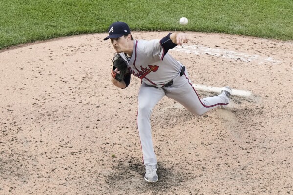 Atlanta Braves' Max Fried pitches during the seventh inning of a baseball game against the New York Mets, Saturday, May 11, 2024, in New York. (AP Photo/Frank Franklin II)