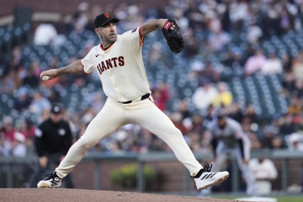 San Francisco Giants pitcher Justin Verlander throws to a Cleveland Guardians batter during the first inning of a baseball game Wednesday, June 18, 2025, in San Francisco. (AP Photo/Godofredo A. Vásquez)