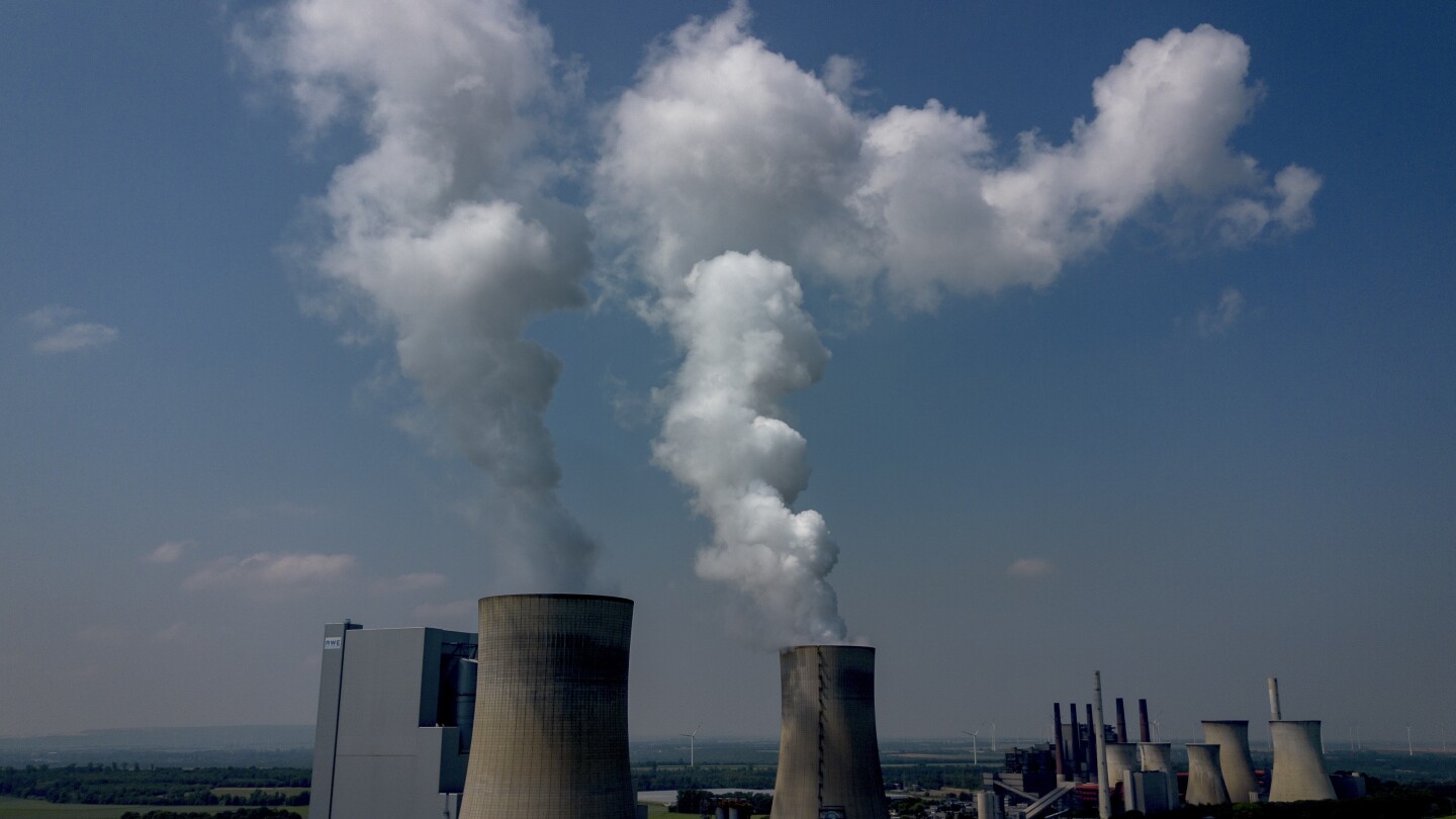 Емисиите на CO2 в Германия са най-ниските си от 7 десетилетия, показва проучване