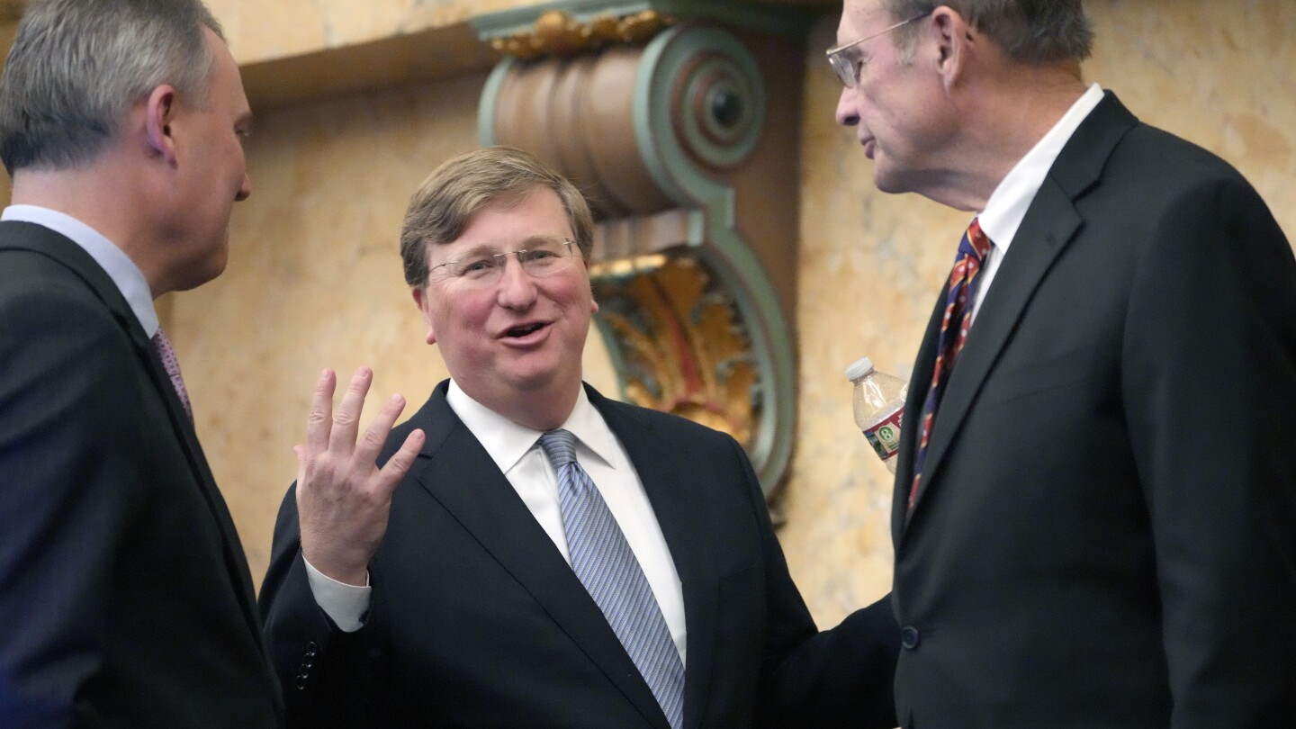 Губернаторът на Мисисипи подписва закон за определяне на нова формула за финансиране на държавните училища