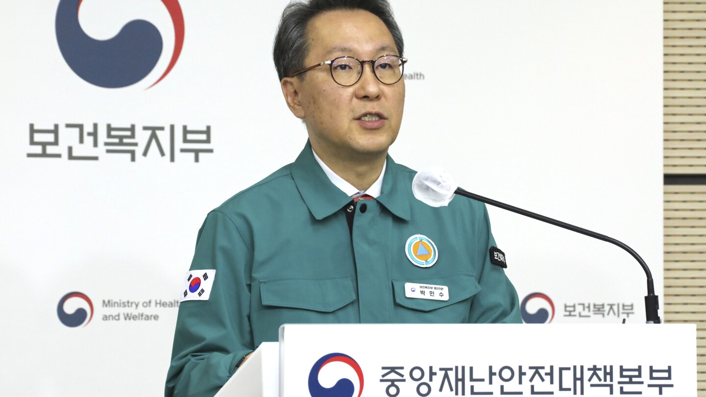 South Korea will take ultimate steps to droop licenses of placing junior docs beginning subsequent week