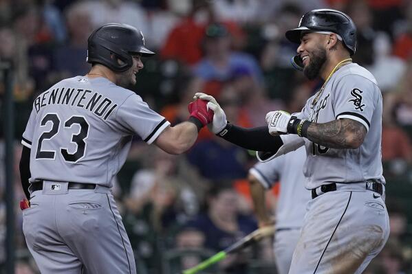 Cease, Robert both come up big in White Sox' victory over Astros