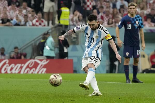 Lionel Messi, Argentina blank Croatia 3-0 to reach World Cup final