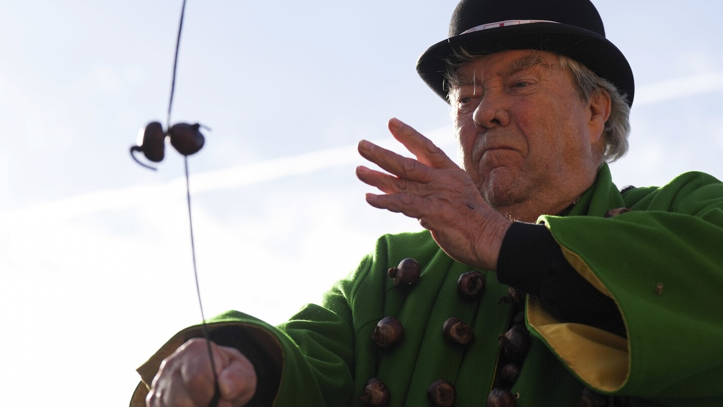 Conkers controversy: World tournament investigates claims of cheating with steel chestnut - The Associated Press